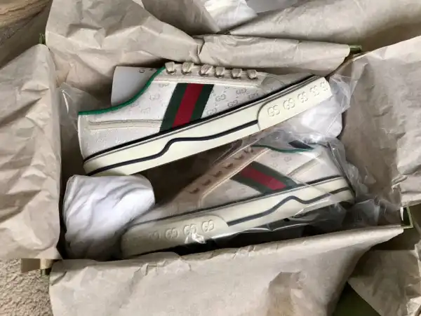 Frstbag ru GUCCI Tennis 1977 sneaker