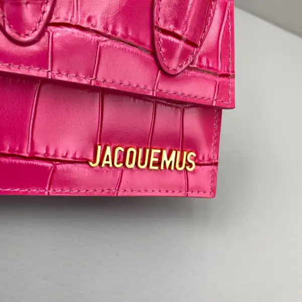 Bagsoffer JACQUEMUS Le Chiquito Mini Bag