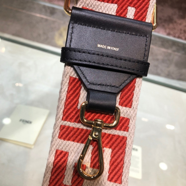 [FREE SHIPPING] FENDI STRAP YOU