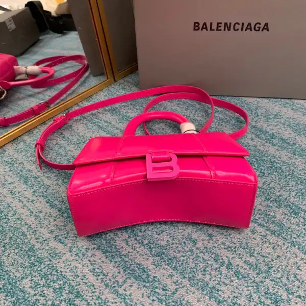 Bagsoffer yupoo BALENCIAGA HOURGLASS