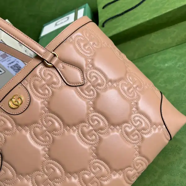 Cheap GUCCI GG matelassé leather medium tote