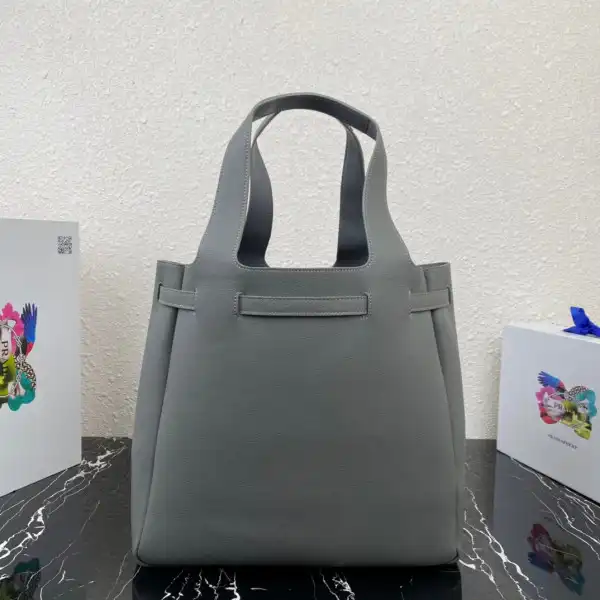 PRADA Leather tote