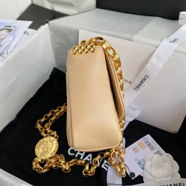 CHANEL SMALL FLAP BAG