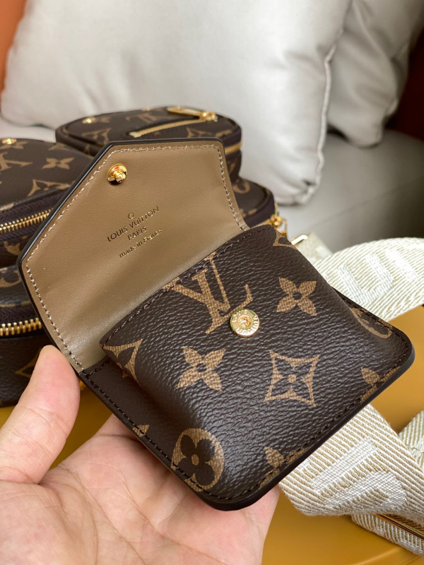 HOT SALE LOUIS VUITTON UTILITY CROSSBODY