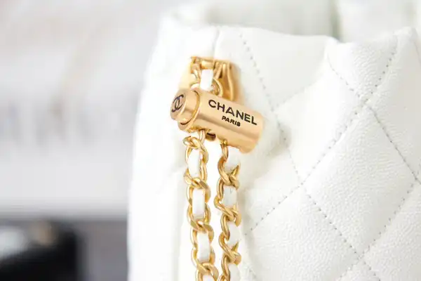 CHANEL BUCKET BAG