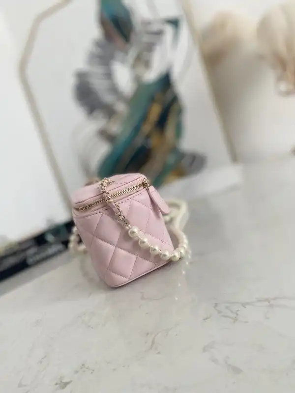 Frstbag ru CHANEL CHANELUTCH WITH CHAIN