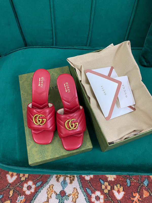 HOT SALE GUCCI Double G slide sandal