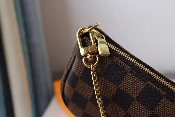 LOUIS VUITTON MINI POCHETTE ACCESSOIRES