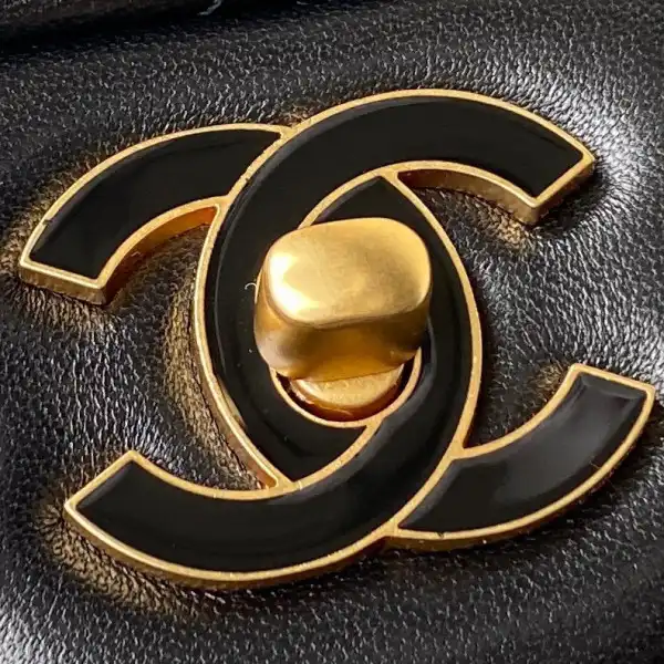 CHANEL FLAP BAG