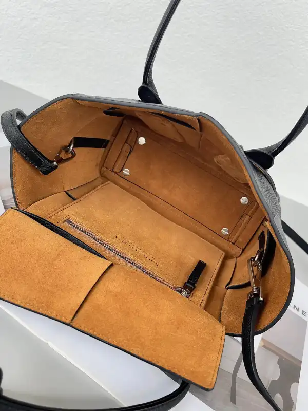 BOTTEGA VENETA MINI ARCO