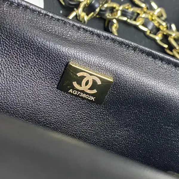 CHANEL MINI FLAP BAG WITH TOP HANDLE