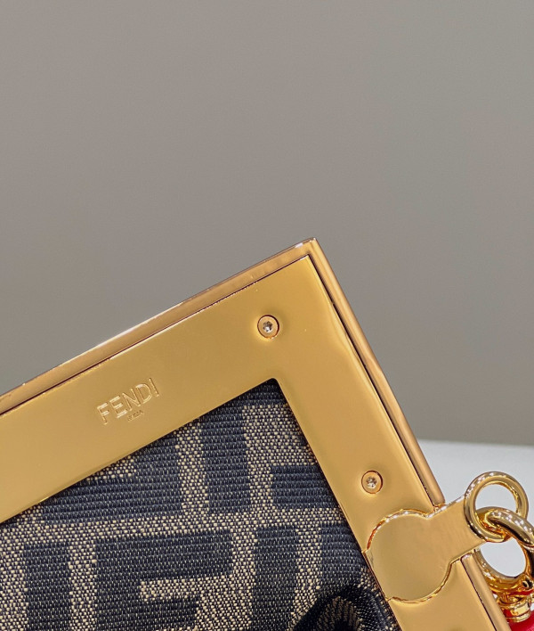 FENDI FIRST-32.5-15-23.5cm