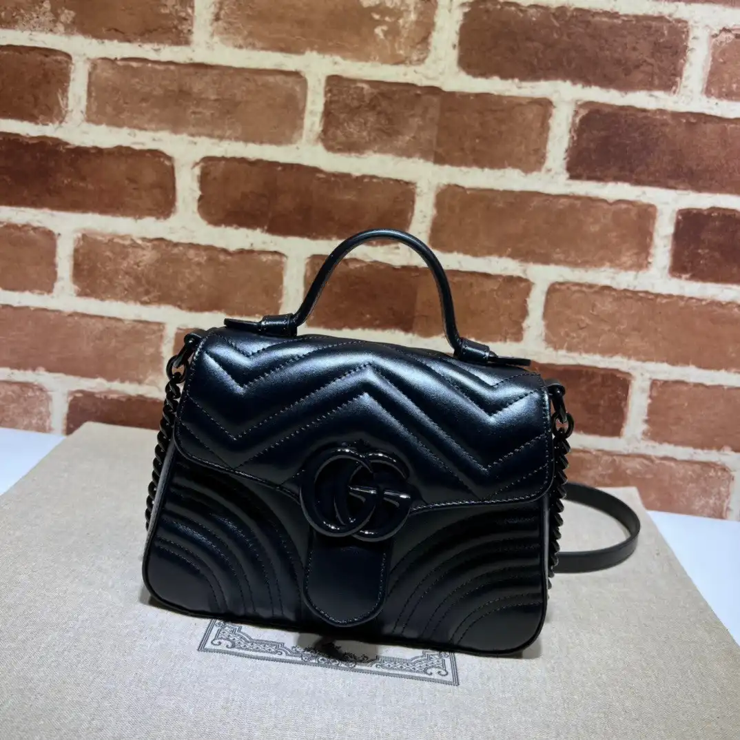 GUCCI GG Marmont mini top handle bag