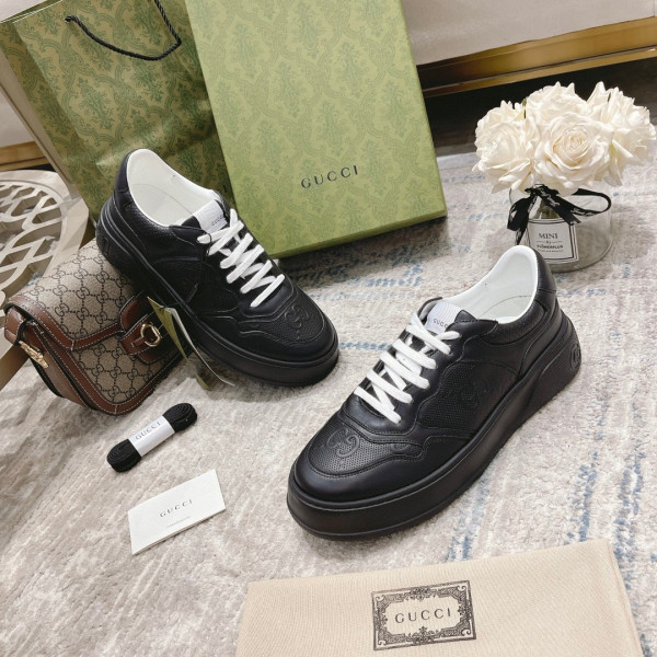 HOT SALE GUCCI GG embossed sneaker