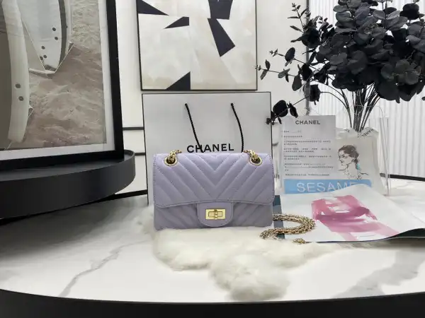 CHANEL MINI 2.55 HANDBAG