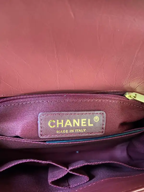 CHANEL COCO HANDLE BAG