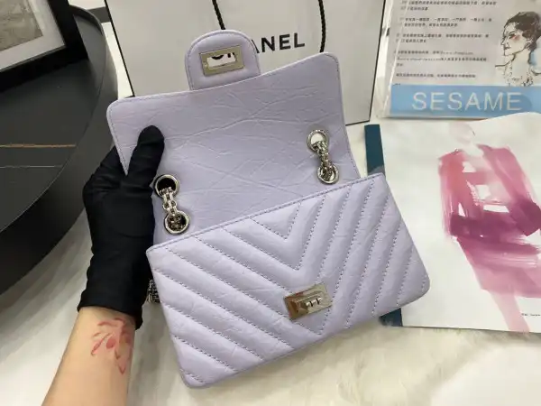 First Bag Ru CHANEL MINI 2.55 HANDBAG