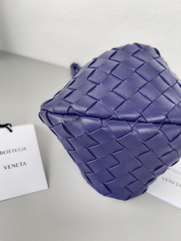 HOT SALE BOTTEGA VENETA Turn