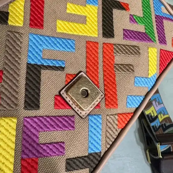 FENDI BAGUETTE