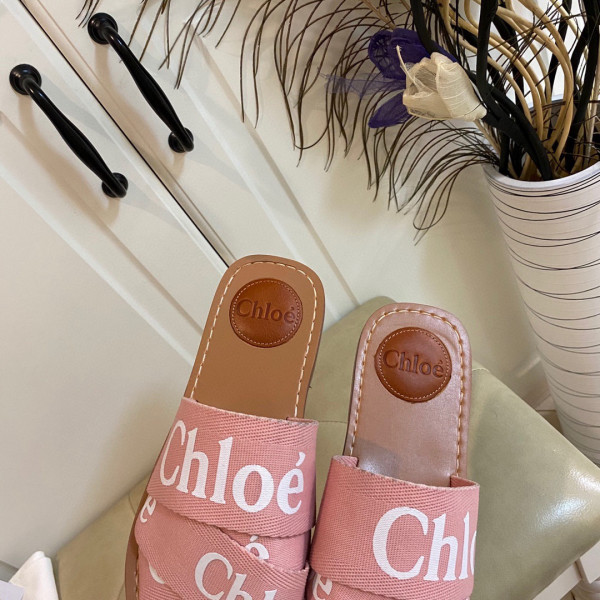 HOT SALE CHLOÉ woody flat mule