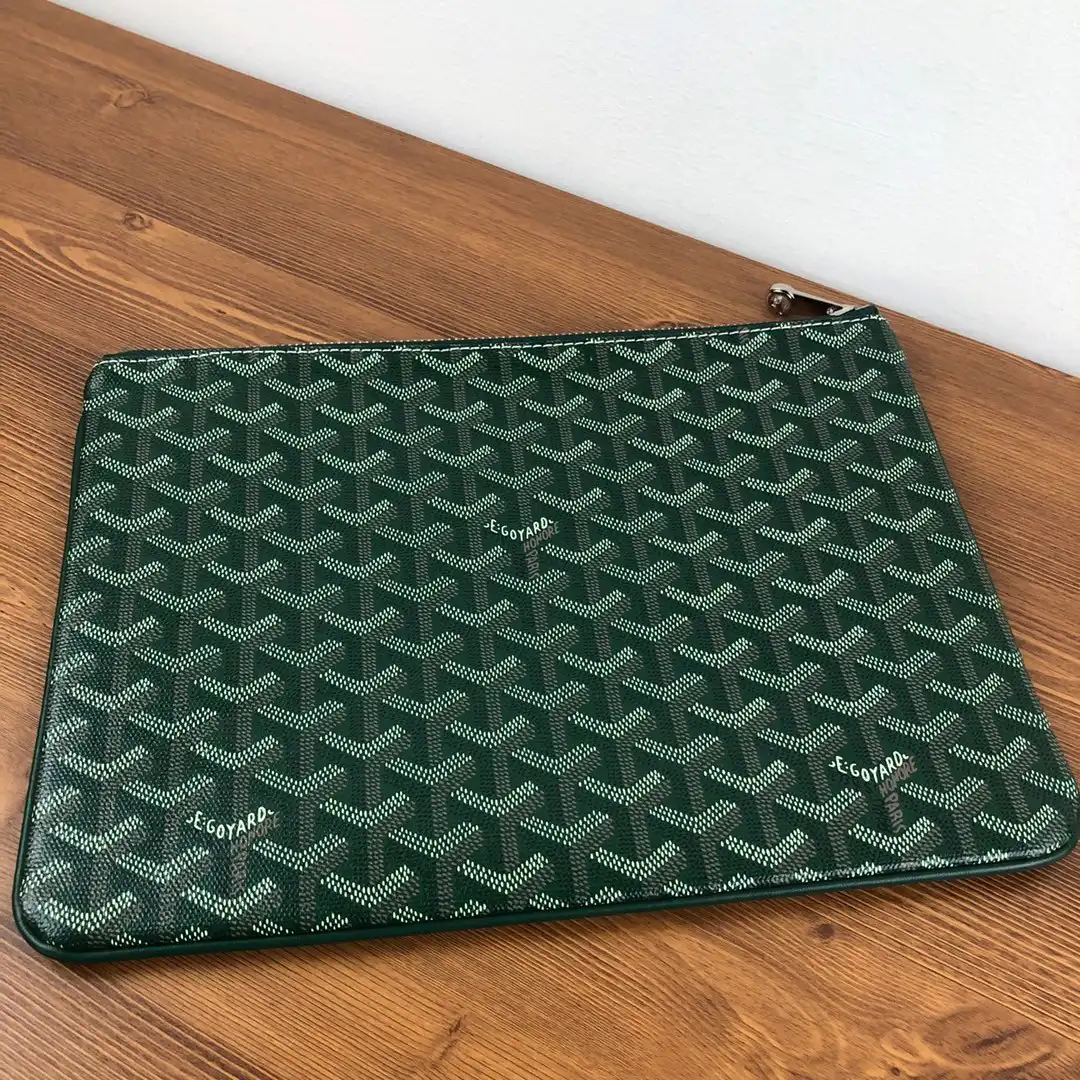 GOYARD SENAT POUCH