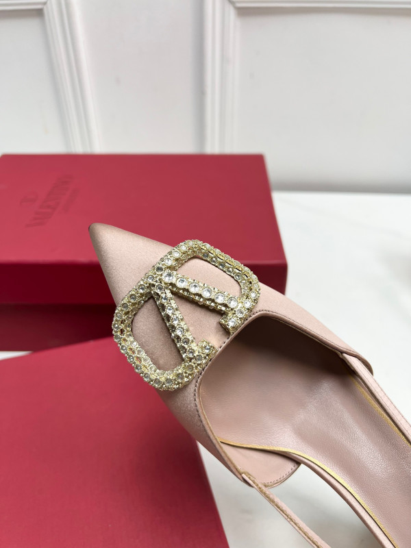 HOT SALE VALENTINO  SANDAL