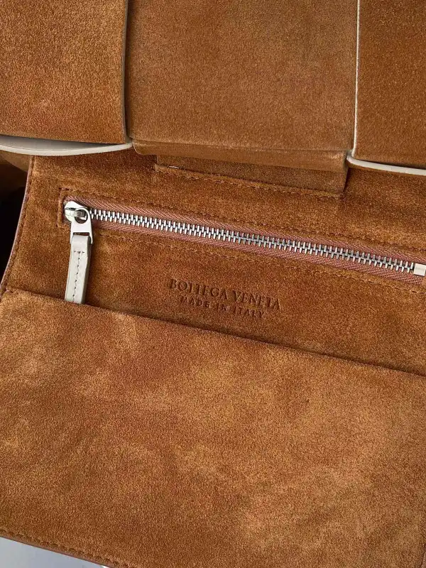 BOTTEGA VENETA ARCO