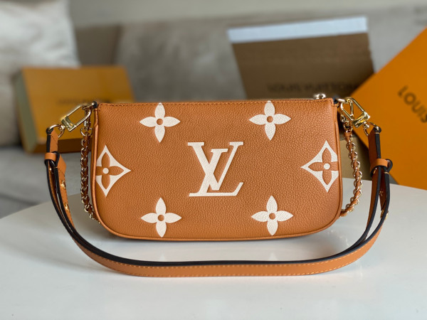 LOUIS VUITTON MULTI POCHETTE ACCESSOIRES