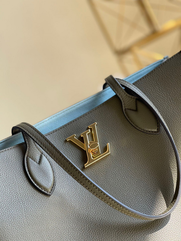 HOT SALE LOUIS VUITTON LOCKME SHOPPER