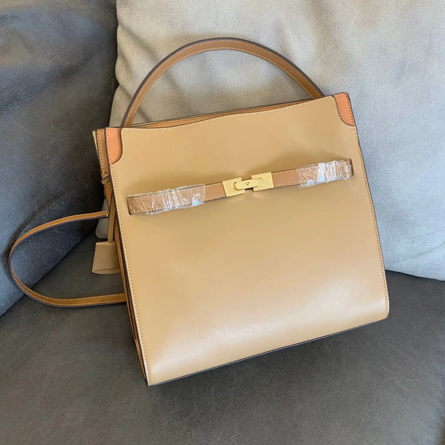 TORY BURCH LEE RADZIWILL