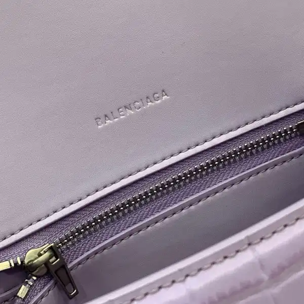 First bag ru BALENCIAGA HOURGLASS