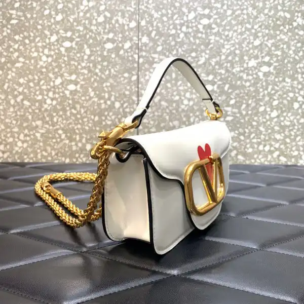 Frstbag ru VALENTINO LOCÒ SMALL SHOULDER BAG IN CALFSKIN