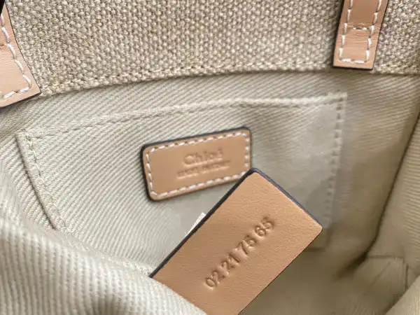 Firstbag Ru CHLOÉ woody nano tote