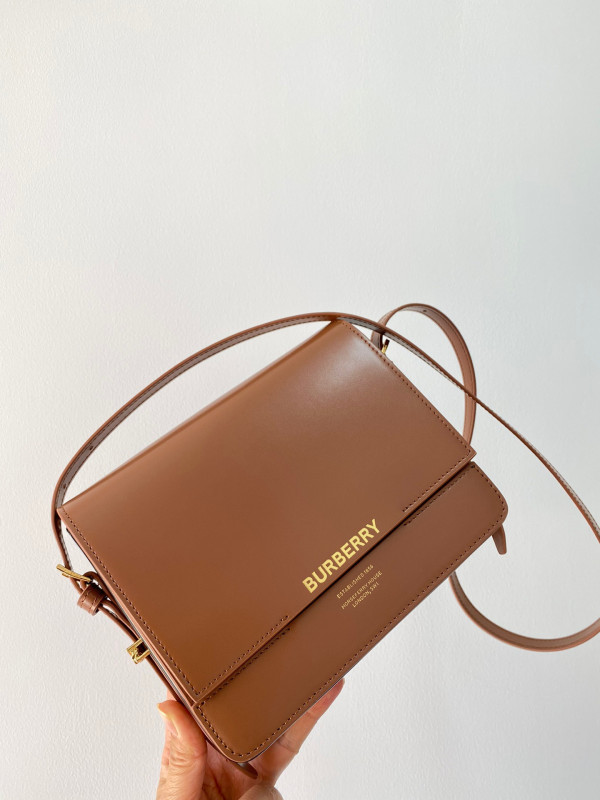 HOT SALE BURBERRY Small Leather Grace Bag