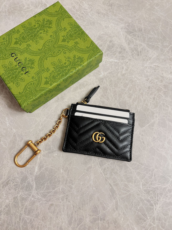 HOT SALE Gucci GG Marmont keychain wallet