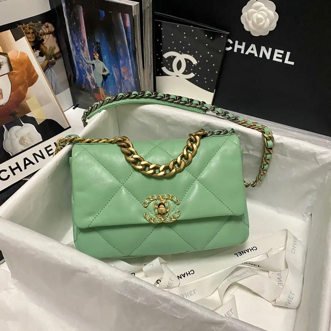 CL 19 FLAP BAG