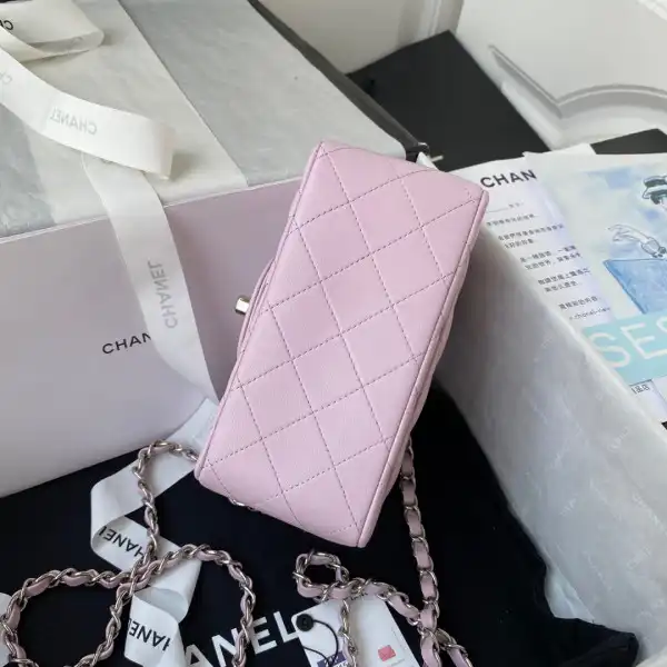 CHANEL FLAP BAG 17CM