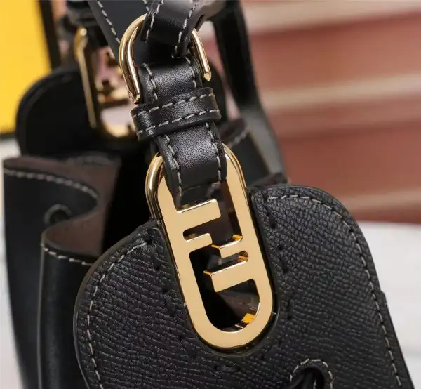 FENDI POMODORINO MINI BAG