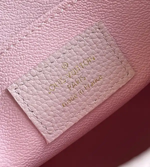 TO LOUIS VUITTON POCHETTE VOYAGE