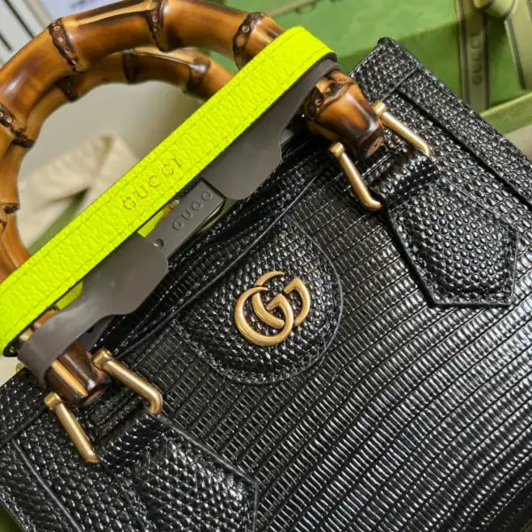 First Bag Ru Gucci Diana lizard mini bag