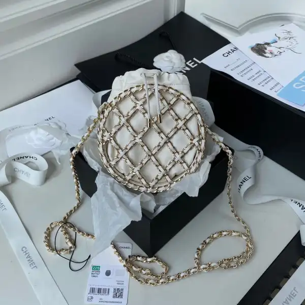 CHANEL ROUND BAG