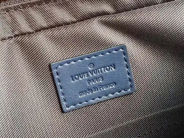 Affordable LOUIS VUITTON DUO MESSENGER