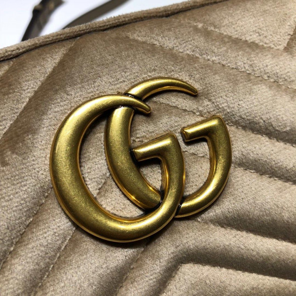 HOT SALE Gucci GG Marmont small matelassé shoulder bag