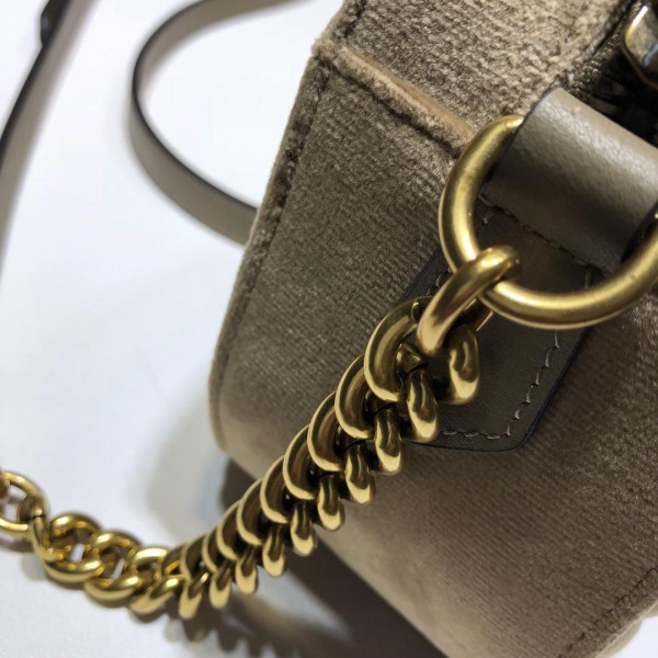 HOT SALE Gucci GG Marmont small matelassé shoulder bag