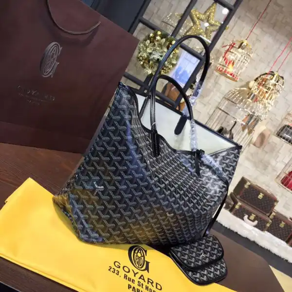 GOYARD TOTE BAG