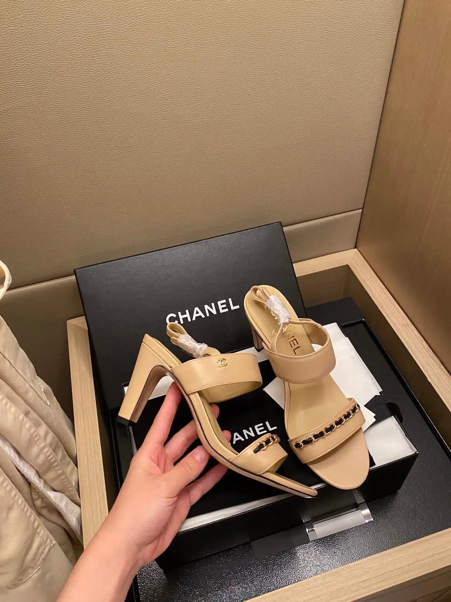 CL SANDAL