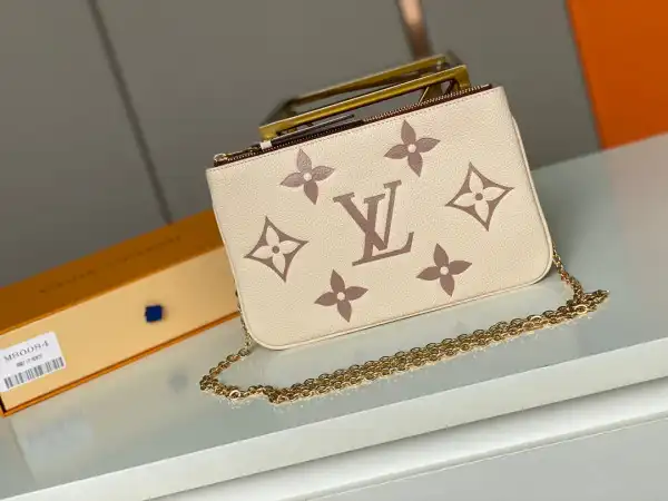 TO LOUIS VUITTON DOUBLE ZIP POCHETTE