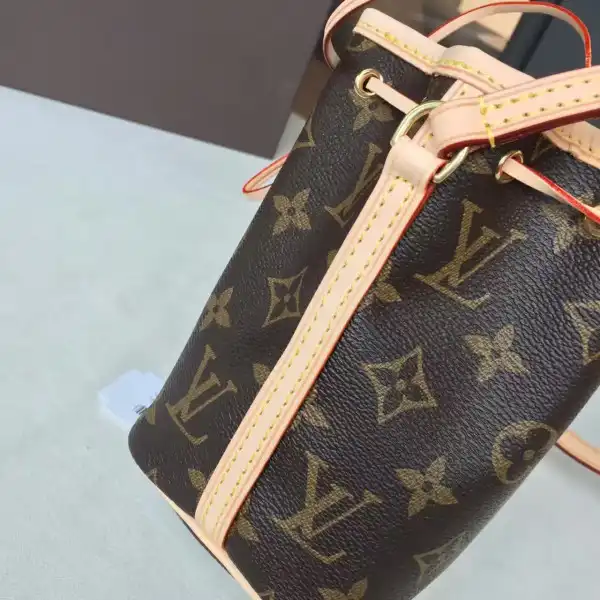 Rep Louis Vuitton NANO NOE