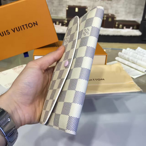 HOT SALE Louis Vuitton EMILIE