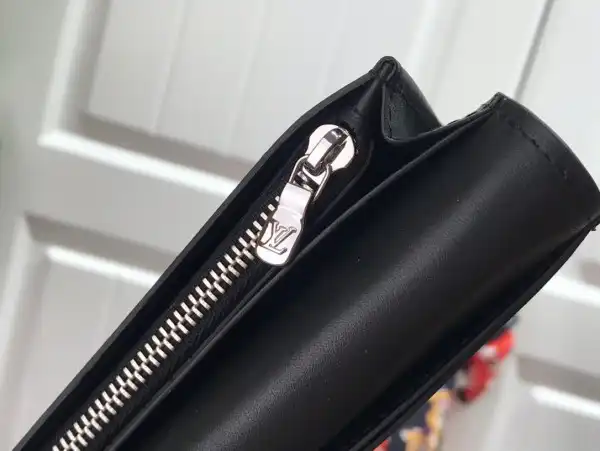 Cheap LOUIS VUITTON BRAZZA WALLET